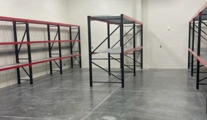 Powder-coated pallet racking with ProDeck wire decking